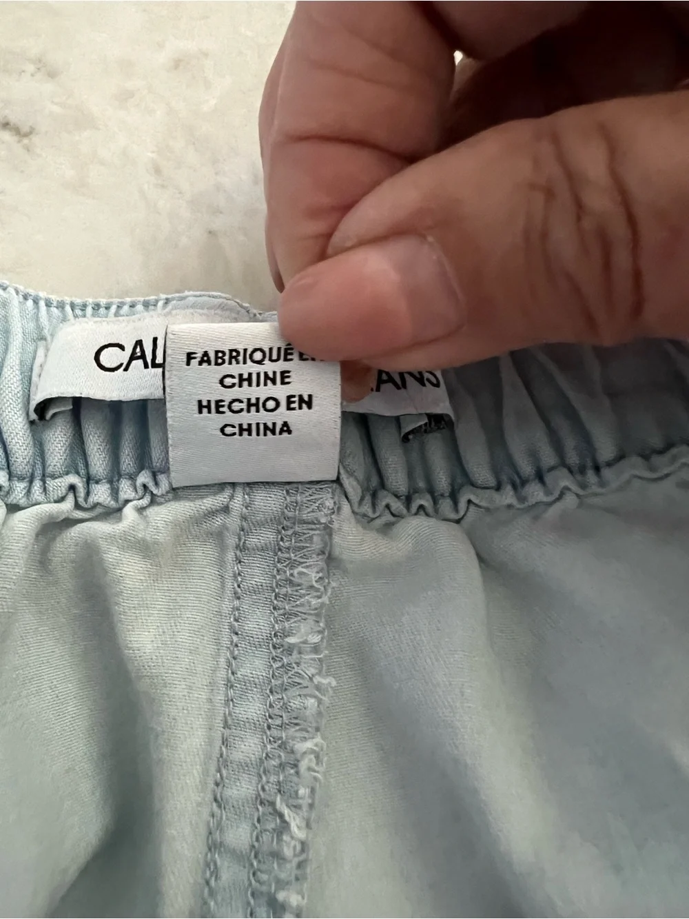 Calvin Klein Jeans Large Blue Lightweight Tencel Pull-On Shorts